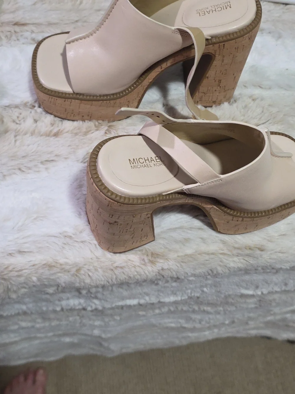 MICHAEL Michael Kors Blush Leather Cork Platform Slingbacks. Worn 1x. - Picture 5 of 5